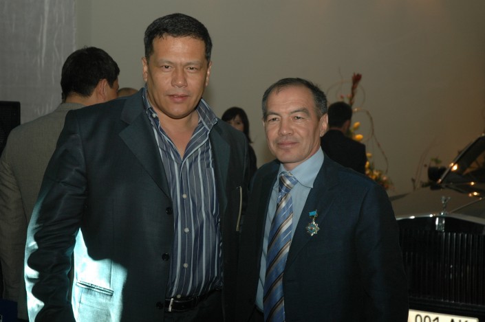 Криминальный авторитет Нозим Джумаев и Тохтар Тулешов. Фото КНБ РК 